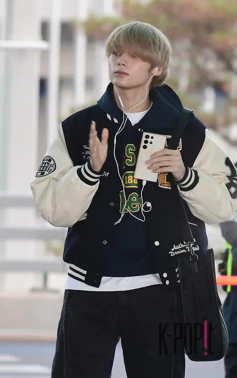 Hueningkai (TXT) — Airport