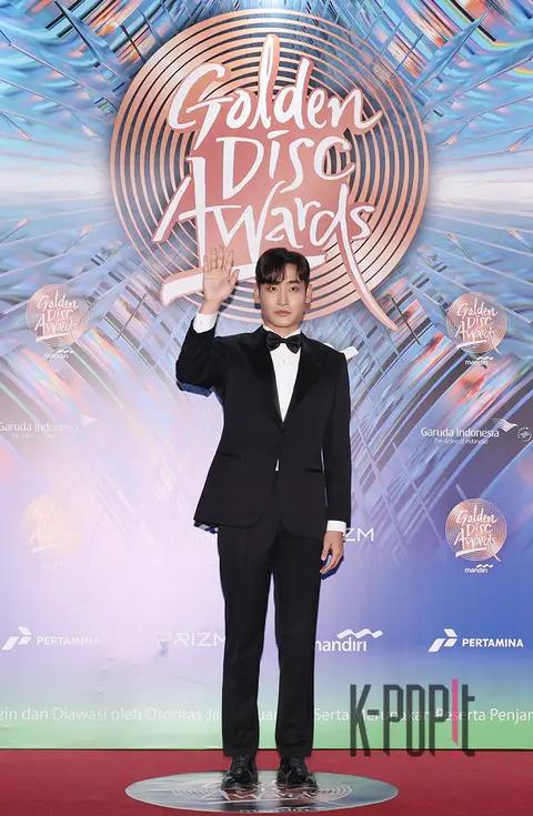 Park Jae-jeong — Golden Disc Awards Red Carpet