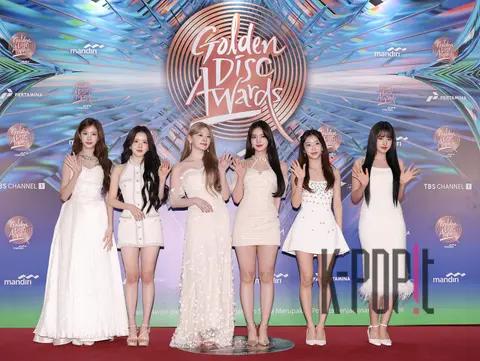 STAYC — Golden Disc Awards Red Carpet