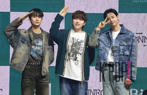 B1A4 — Showcase