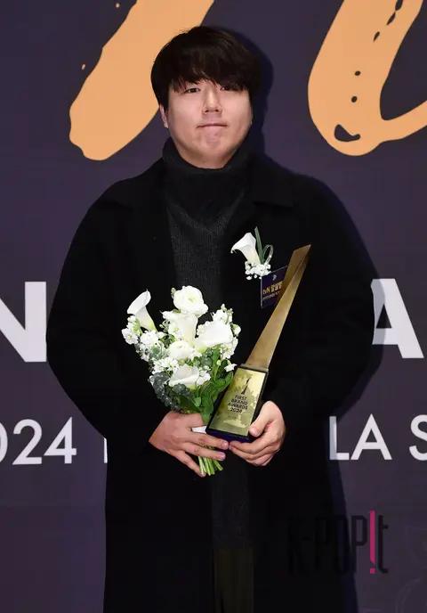 Essentials of Entertainment Yang Jung-woo (CP) — First Brand Awards