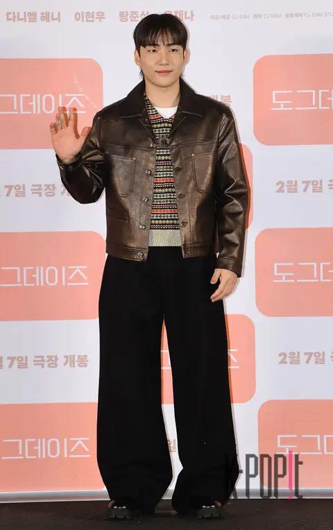 Tang Joon-sang — Dog Days Production Briefing