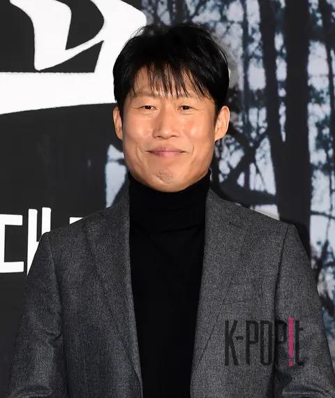 Yoo Hae-jin — Exhumation Production Briefing