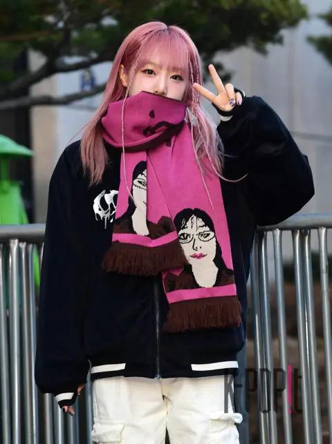Choi Ye-na — Music Bank Arrival