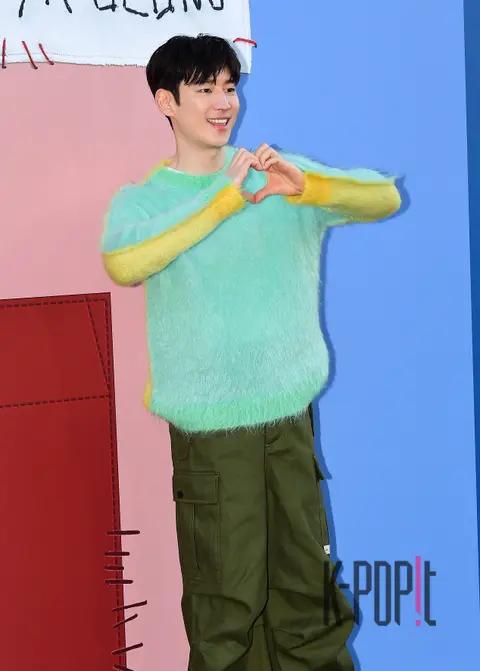 Lee Je-hoon — Launch