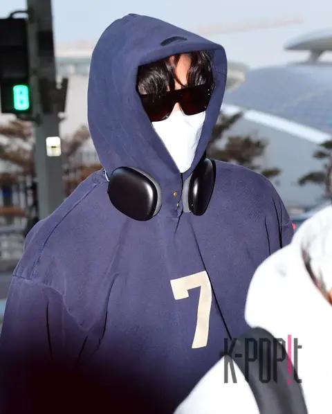 Rowoon — Airport