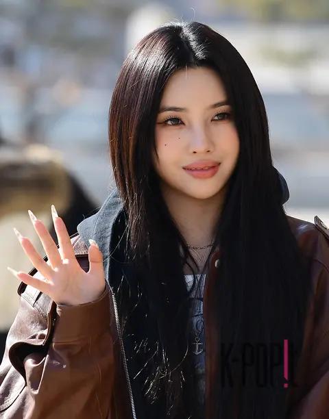 Soyeon ((G)I-DLE) — Arrival