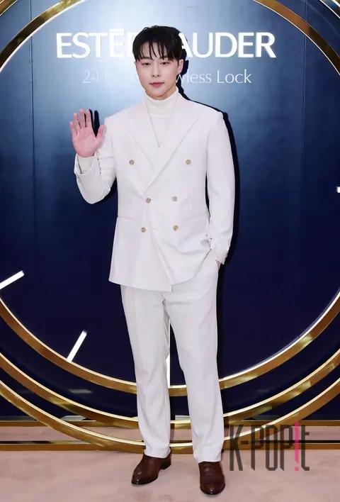 Bae In-hyuk — Launch
