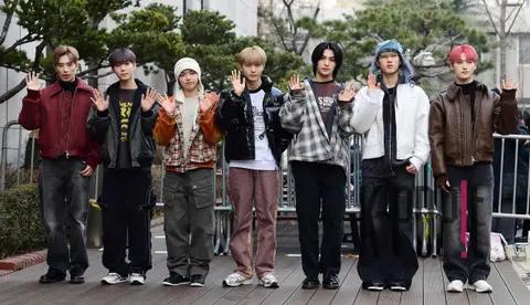 ALL(H)OURS — Music Bank Arrival