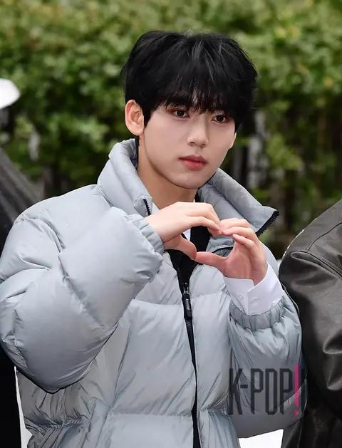 Han Yujin (ZEROBASEONE) — Immortal Songs Arrival