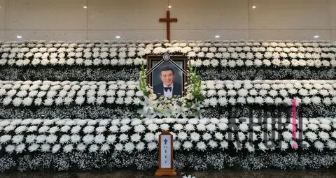 Joint Photography Pool — Late Nam Koong-won Funeral