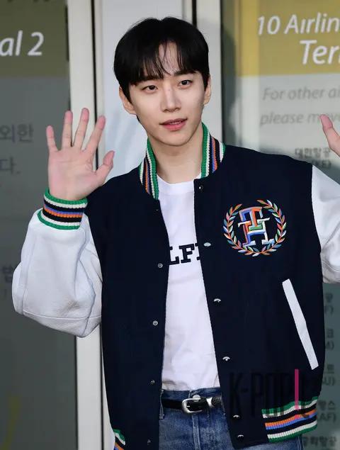 Lee Junho — Airport