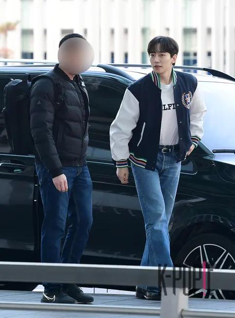 Lee Junho — Airport