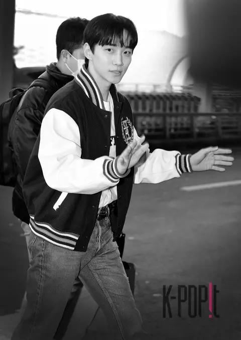 Lee Junho — Airport