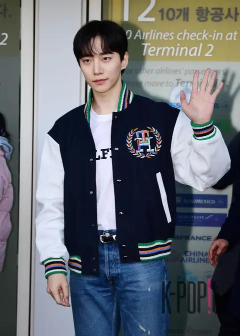 Lee Junho — Airport