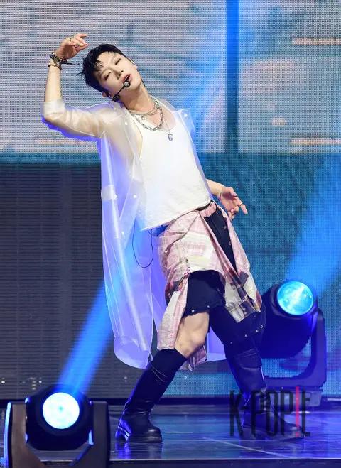 TEN (NCT) — Showcase