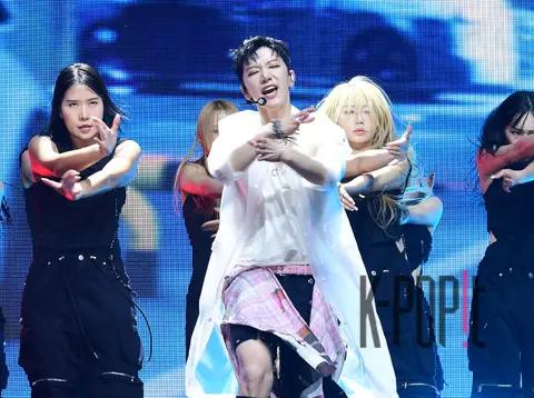 TEN (NCT) — Showcase