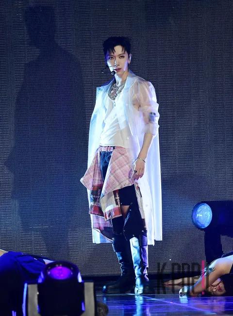 TEN (NCT) — Showcase
