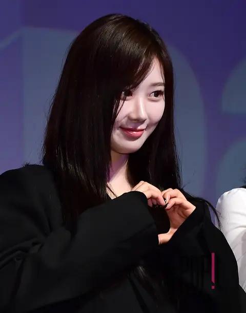 Giselle (aespa) — Stage Greeting