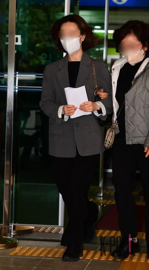 Park Soo-hong's Sister-in-law — Court