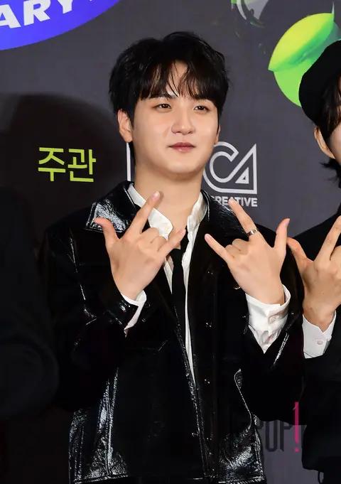 Lucy Shin Kwang-il — Hanteo Music Awards