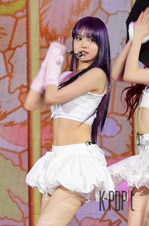 Eunchae (LE SSERAFIM) — Showcase