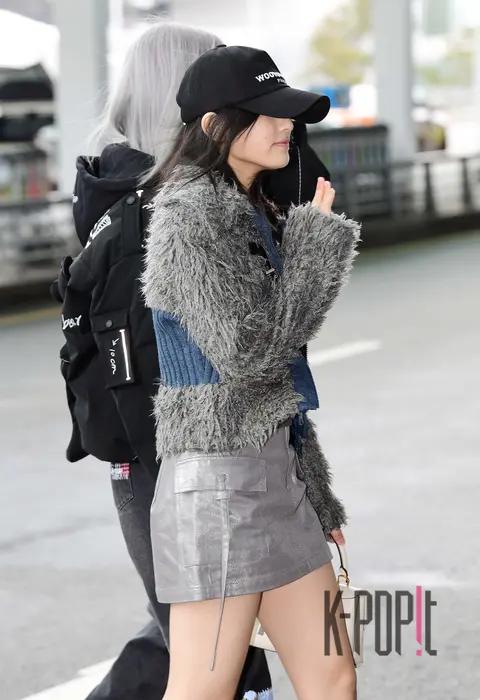 Leeseo (IVE) — Airport