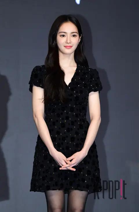 Hong Soo-joo — Royal Loader Production Briefing