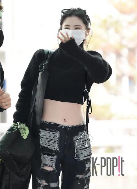 Han So-hee — Airport