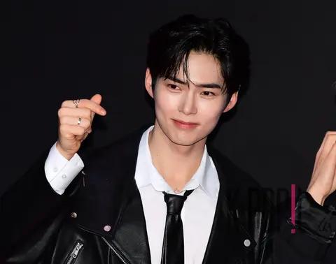 Sung Han-bin (ZEROBASEONE) — Past Lives Screen Night