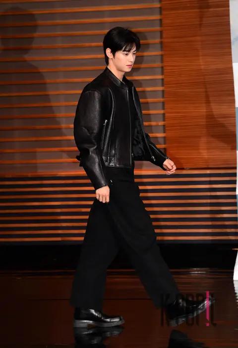 Cha Eun-woo — Wonderful World Production Briefing