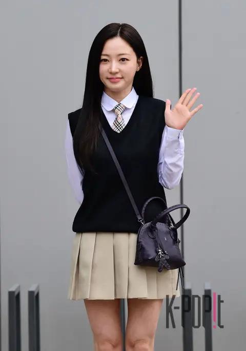 Song Ha-yoon — Arrival