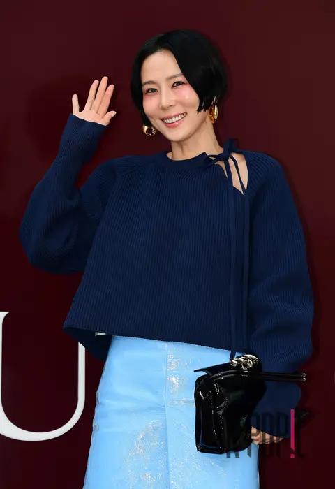 Kim Na-young — Launch