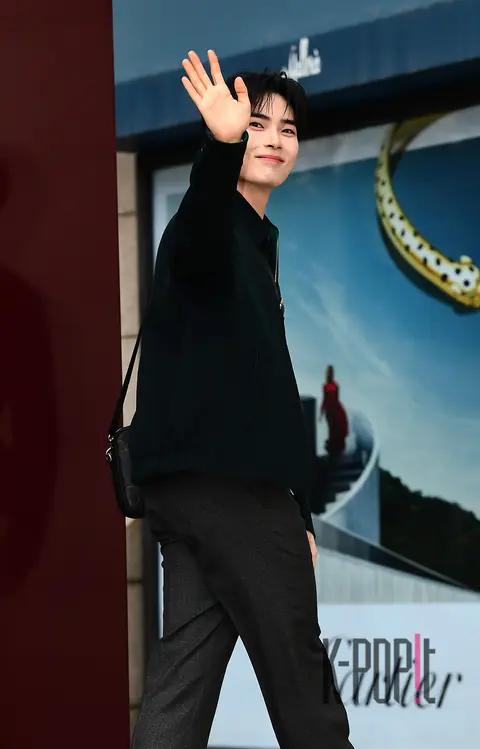 Sung Han-bin (ZEROBASEONE) — Launch
