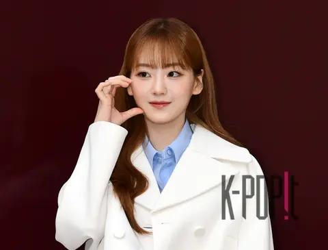 Cho Yi-hyun — Launch