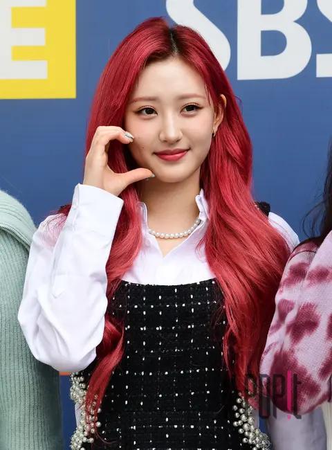 Hwiseo (H1-KEY) — Arrival