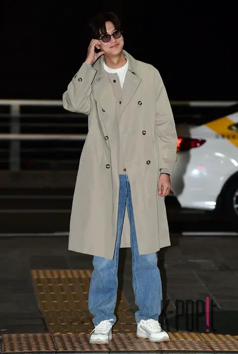 Na In-woo — Airport