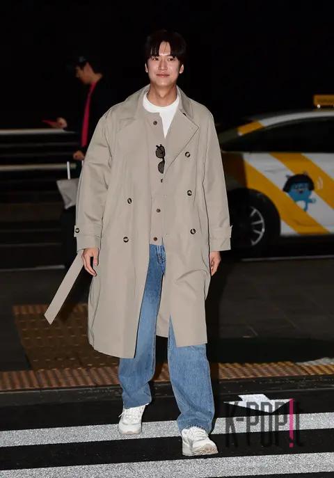 Na In-woo — Airport