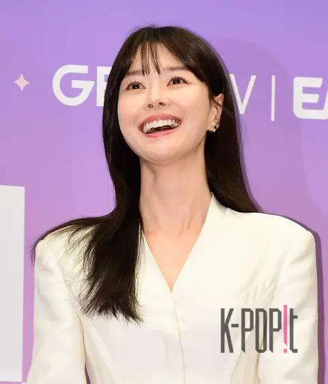 Kwon Na-ra — Bold Photo Studio Production Briefing