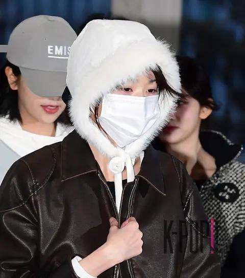 Jangwon-young (IVE) — Airport
