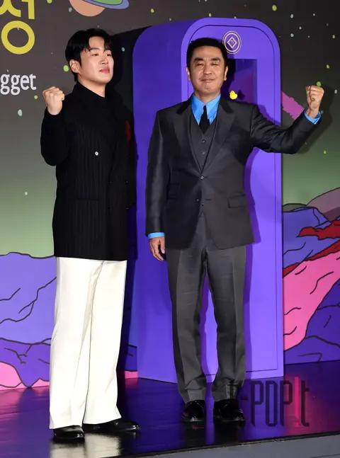 Ryu Seung-ryong, Ahn Jae-hong — Dak Gangjeong Production Briefing