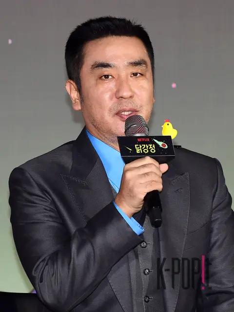 Ryu Seung-ryong — Dak Gangjeong Production Briefing