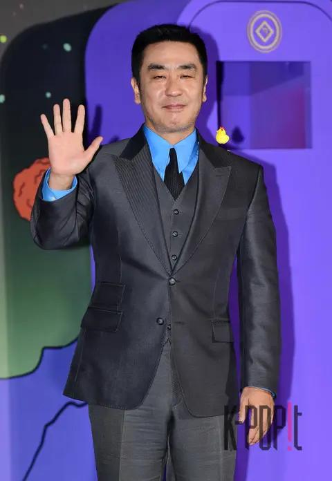 Ryu Seung-ryong — Dak Gangjeong Production Briefing