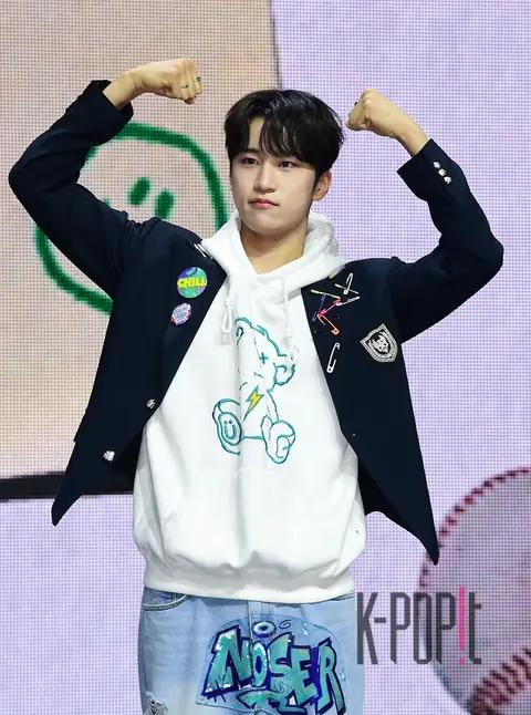 Jun-woo (LUNATE) — Showcase