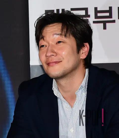 Son Seok-gu — Comment Brigade Press Screening