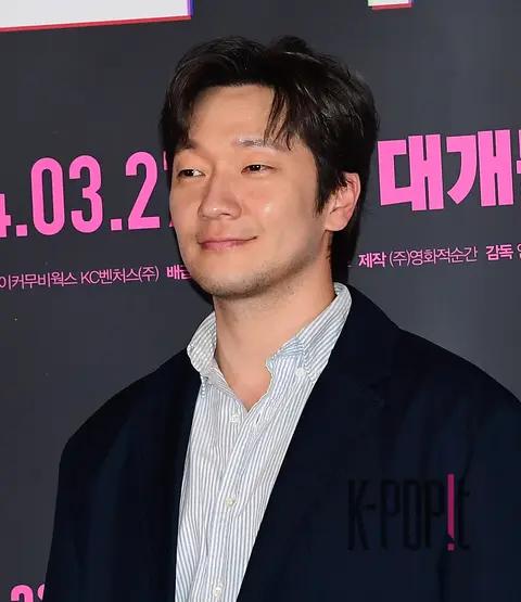 Son Seok-gu — Comment Brigade Press Screening