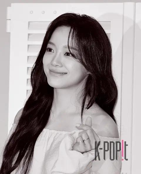 Kim Se-jeong — Launch