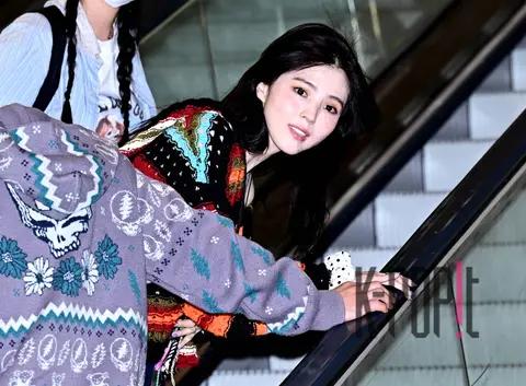 Han So-hee — Airport