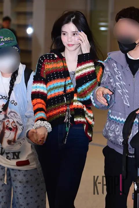 Han So-hee — Airport