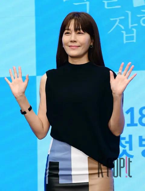 Kim Ha-neul — Let's Grab the Collar Once Production Briefing
